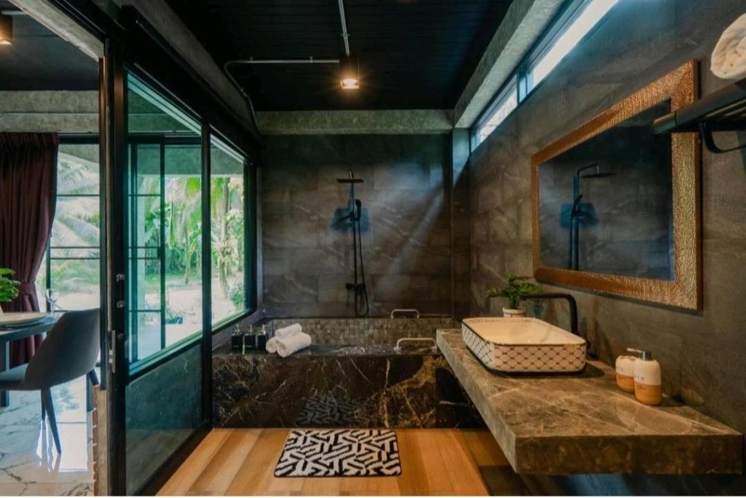 Grandfather Khaolak Resort カオラック エクステリア 写真