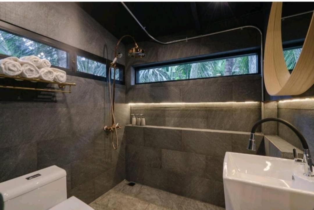 Grandfather Khaolak Resort カオラック エクステリア 写真