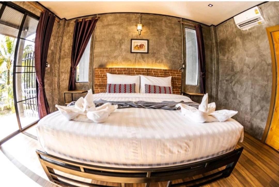 Grandfather Khaolak Resort カオラック エクステリア 写真